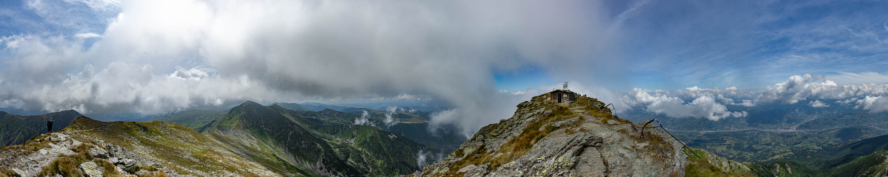 Mont Pietrosul, 2303 m