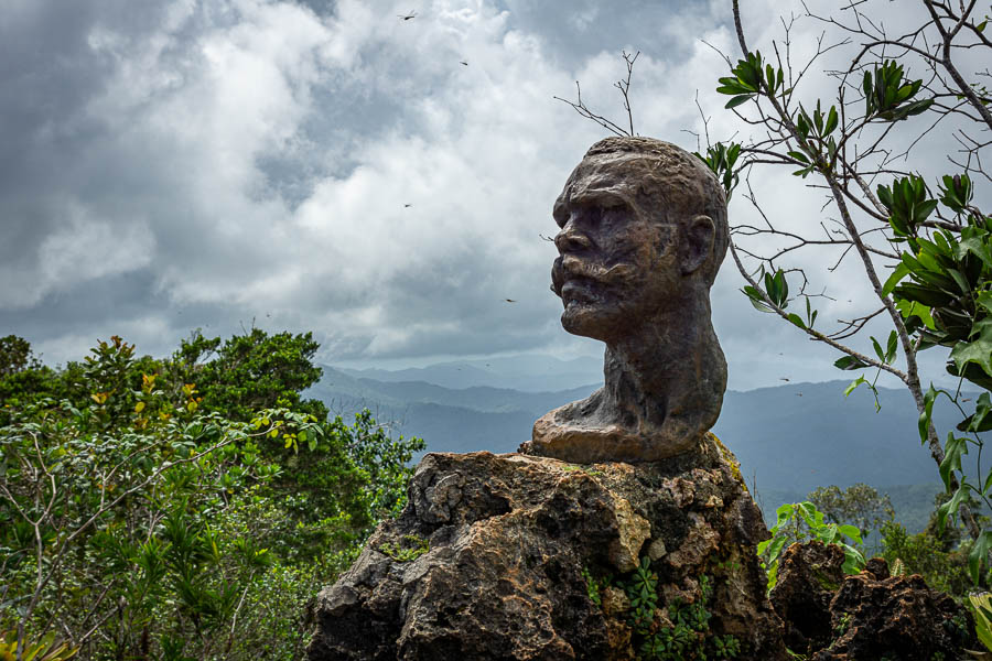 Baracoa : sommet du Yunque, 560 m, Maceo