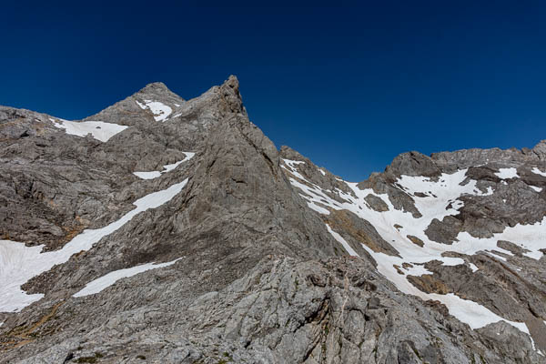 Horcados Rojos : vue ouest, pico Tesorero, 2572 m