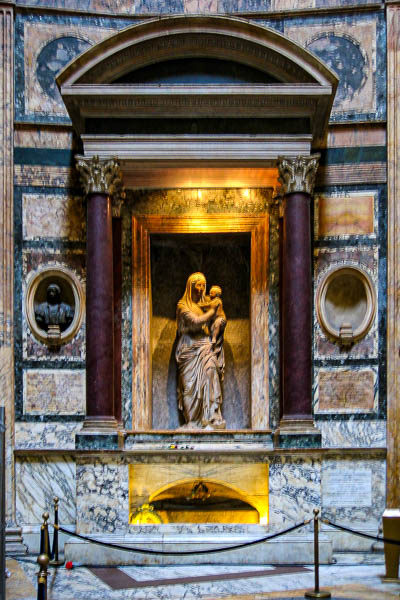 Rome, Panthéon : tombeau de Raphaël