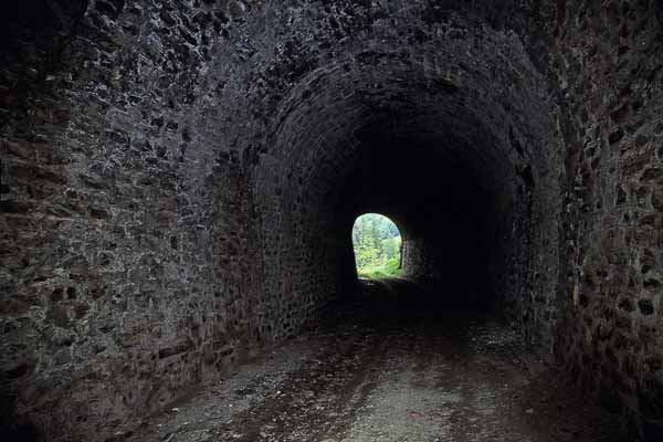 Tunnel de l'ancienne voie ferrée de la Mimente