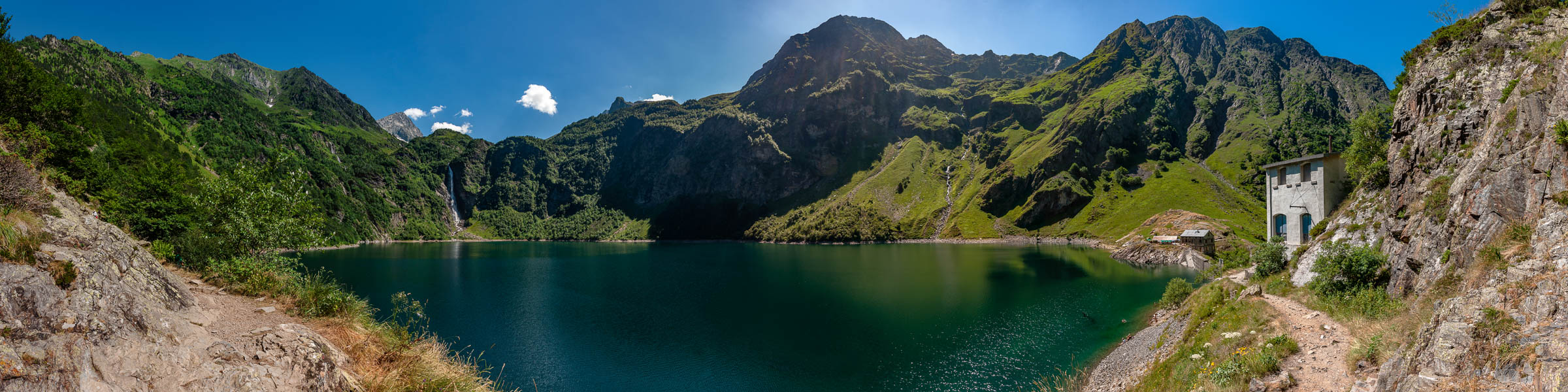 Lac et cascade d'Oô, 1504 m