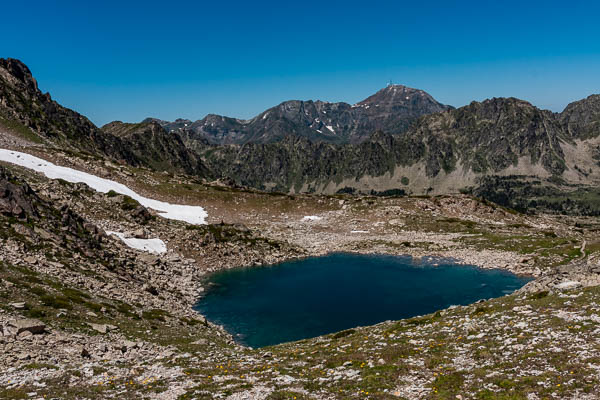 Laquet de Madamète, 2370 m, et pic du Midi de Bigorre, 2877 m