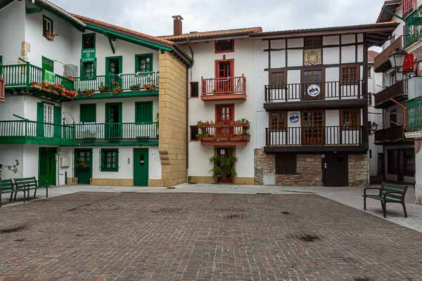 Hondarribia : vieille ville