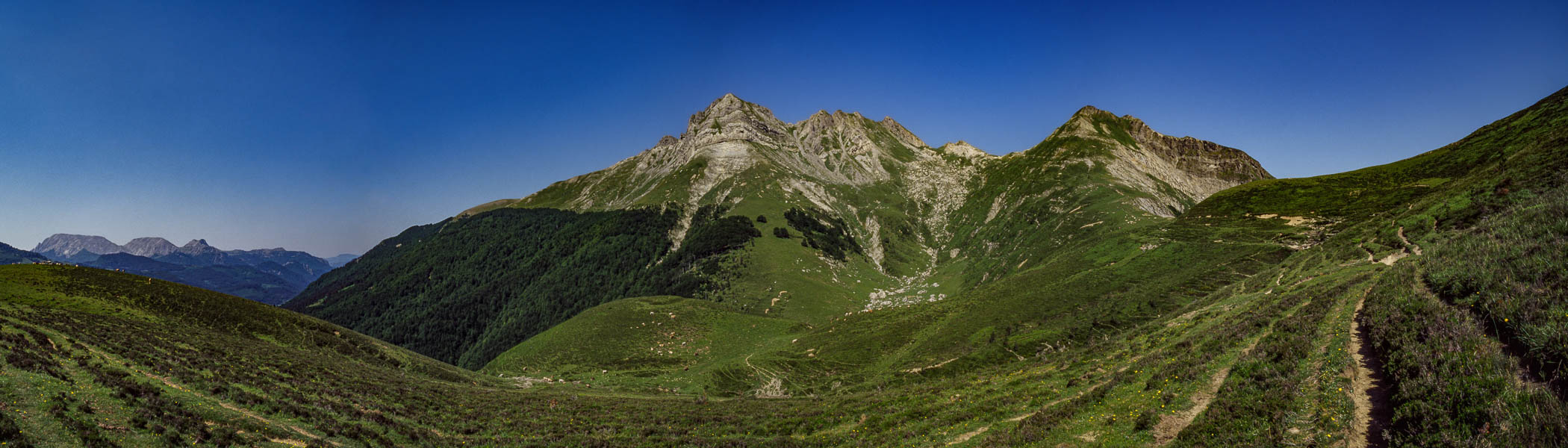 Col de Bimbaleta, 1677 m, et col d'Ourdayté, 1416 m