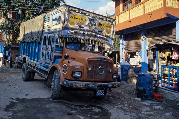 Camion à Besisahar