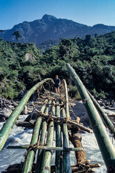 Marsyangdi : pont de bambou