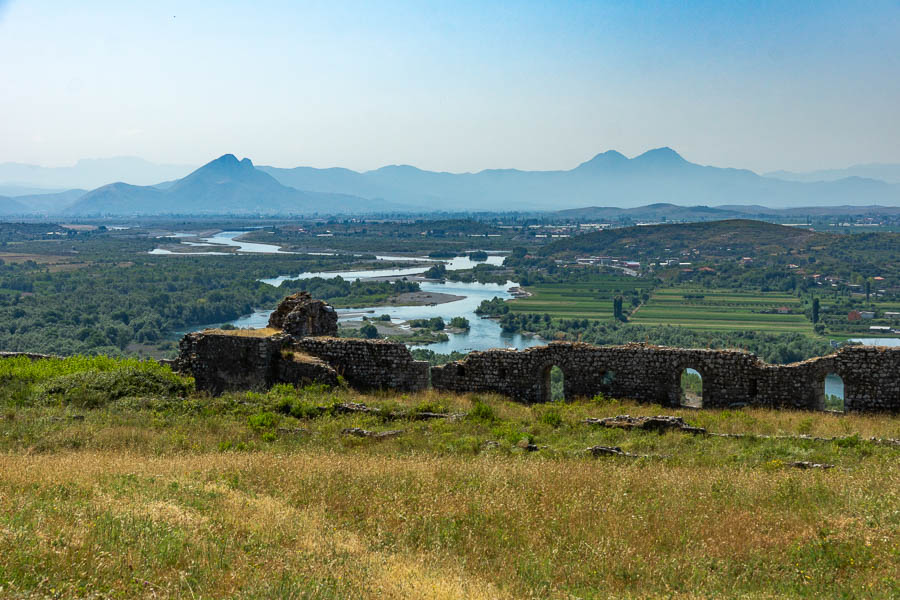 Shkodra, citadelle de Rozafa : vue vers le sud-est