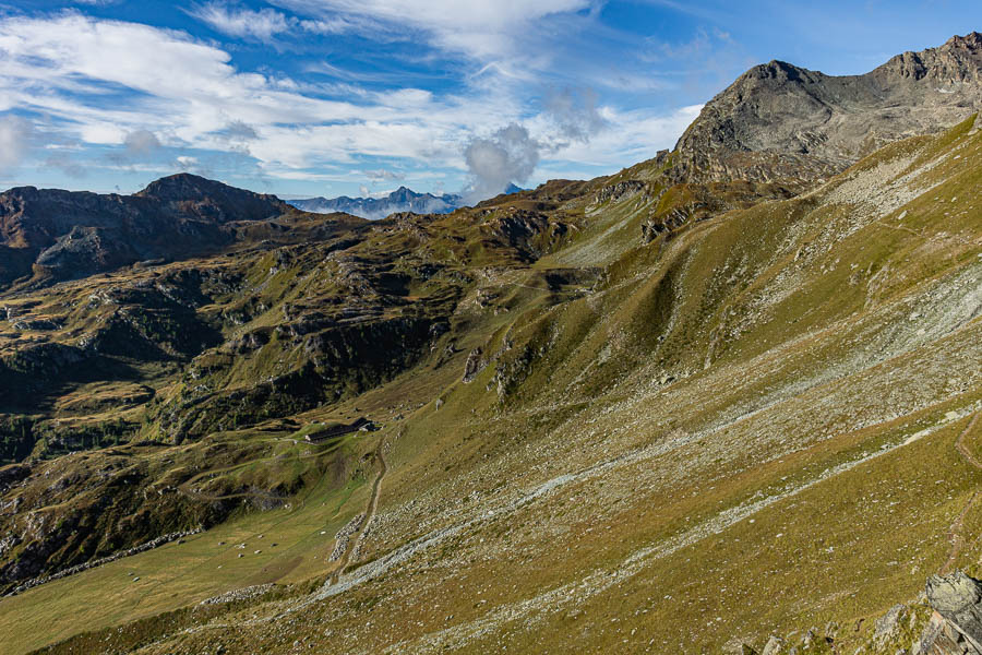 Entre col Terray et refuge Cuney, au loin col de Chaleby