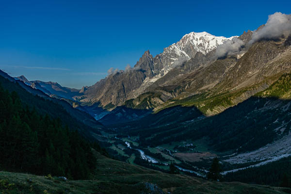 Val Vény, mont Blanc, arête de Peuterey, val Ferret