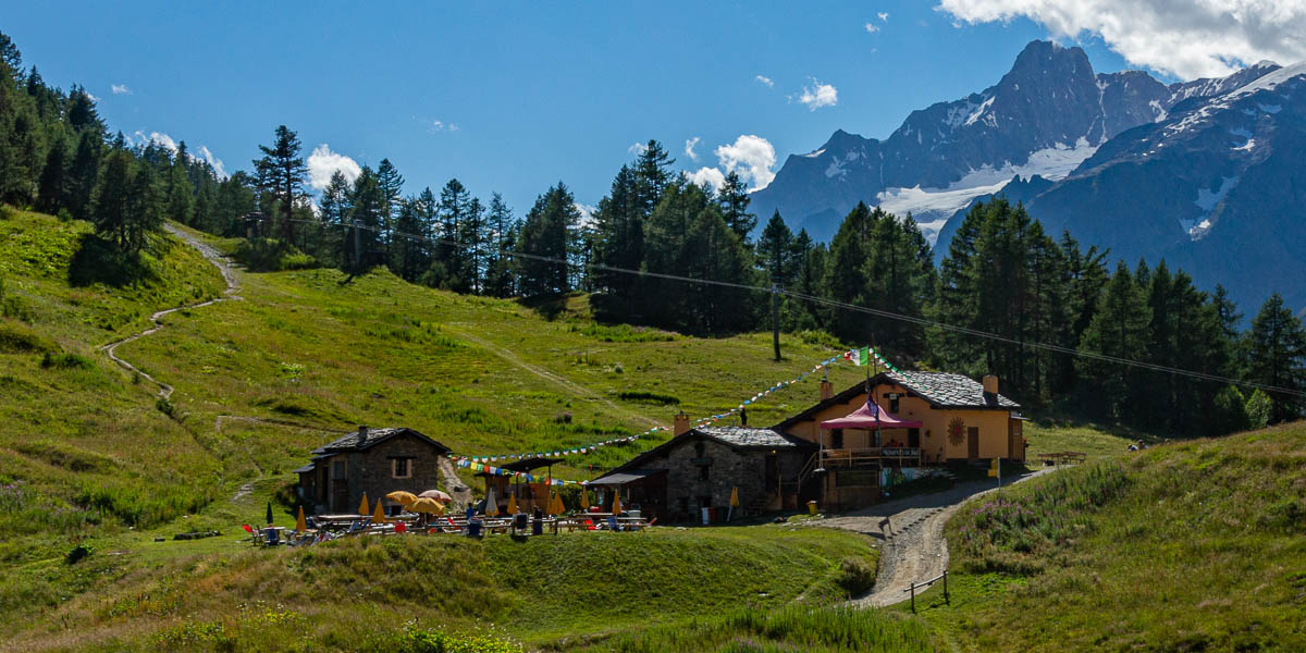 Refuge de Maison-Vieille, 1960 m