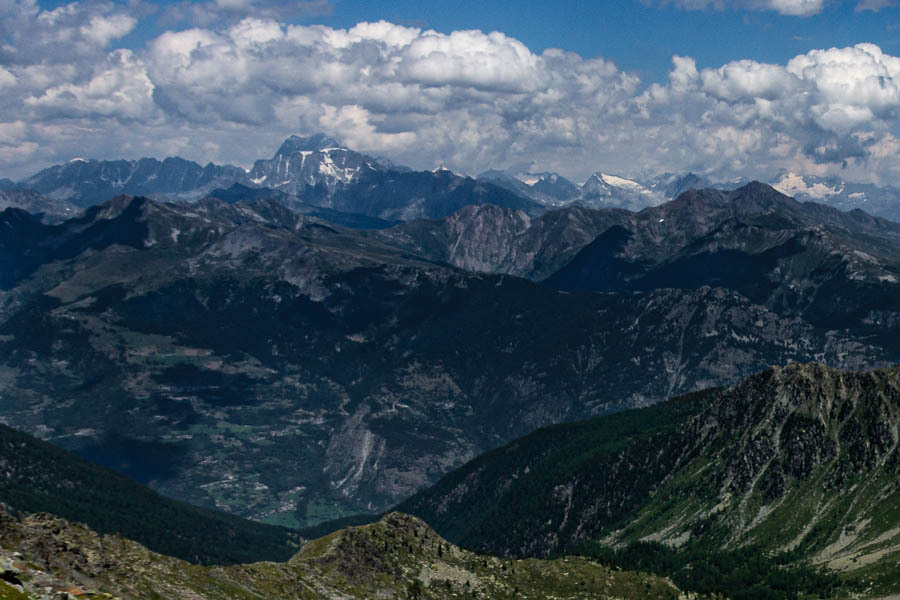 Col du Haut pas, 2860 m : vue est, au loin Vélan et Grand Combin