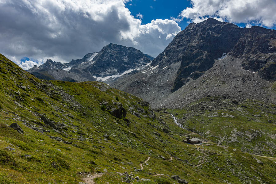 Chalet de l'Épée, 2370 m