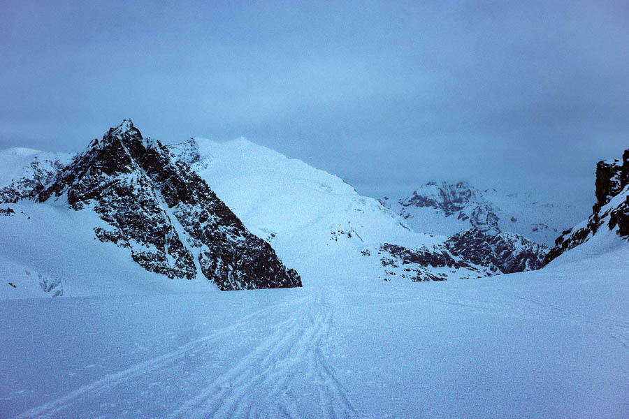 Col de l'Évêque : vue vers le Pigne d'Arolla