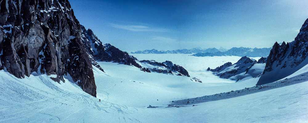 Col du Chardonnet, 3323 m, versant suisse : glacier de Saleina