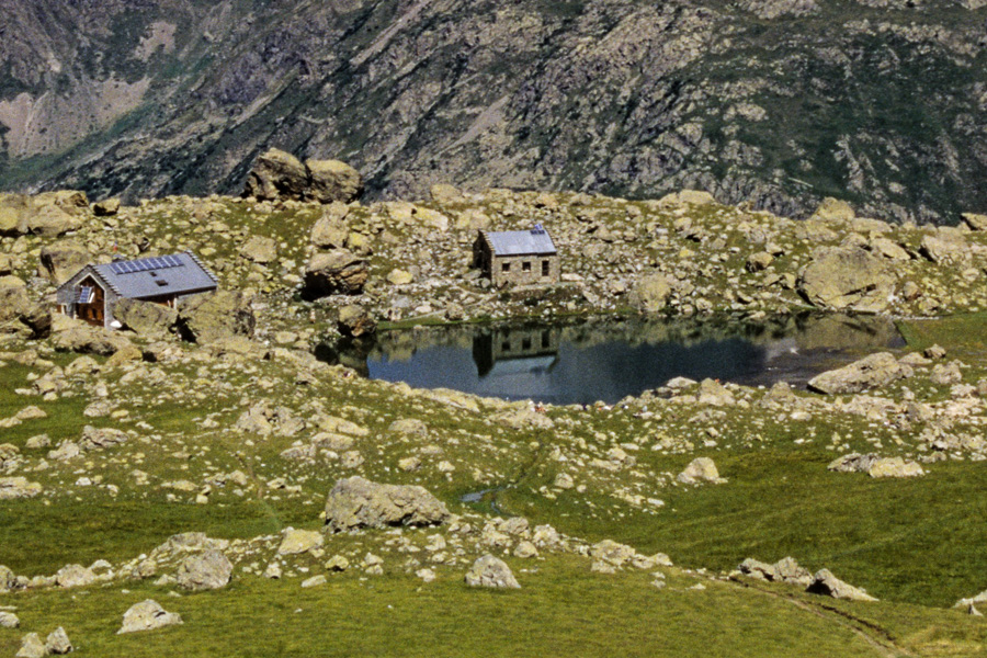 Lac et refuge de Vallonpierre