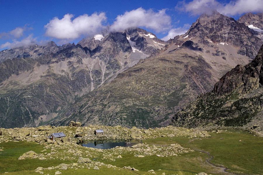 Lac et refuge de Vallonpierre