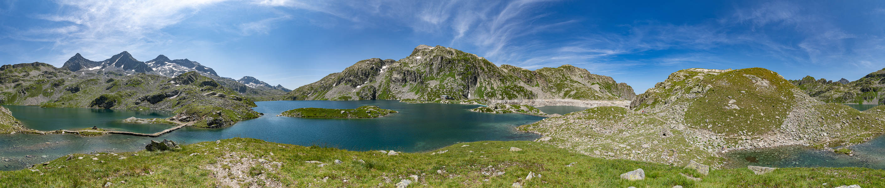 Refuge des Sept Laux, lac de Cottepens