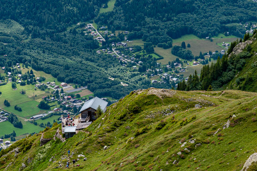 Refuge de Bellachat, 2136 m