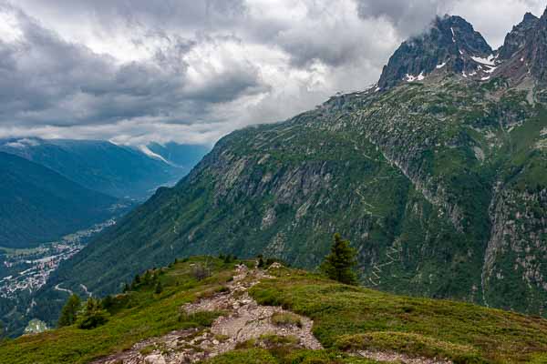 Sentier du lac Blanc depuis l'aiguillette des Posettes