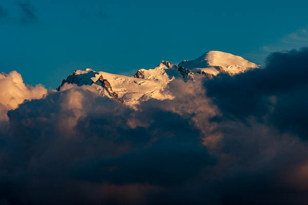 L'aiguille du Midi et les 3 monts