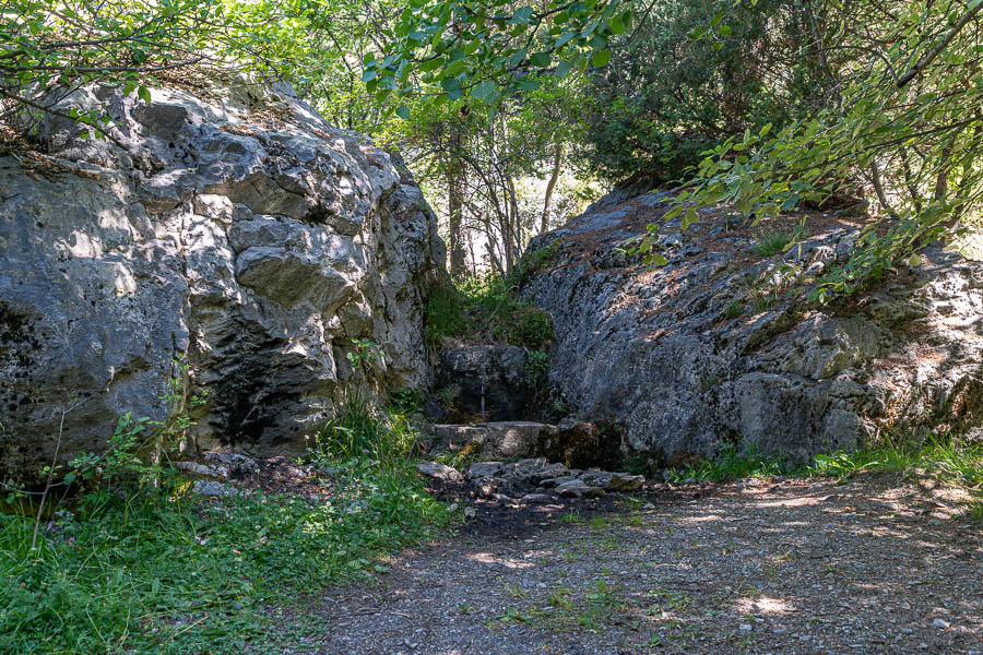 Fontaine de Chouvet