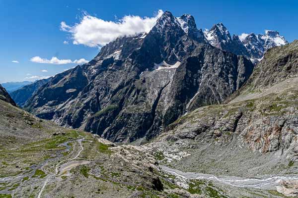 Refuge Tuckett, mont Pelvoux, pic Sans Nom, l'Ailefroide