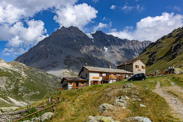 Refuge d'Entre Deux Eaux