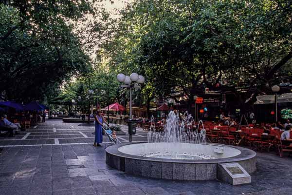 Mendoza, rue Sarmiento