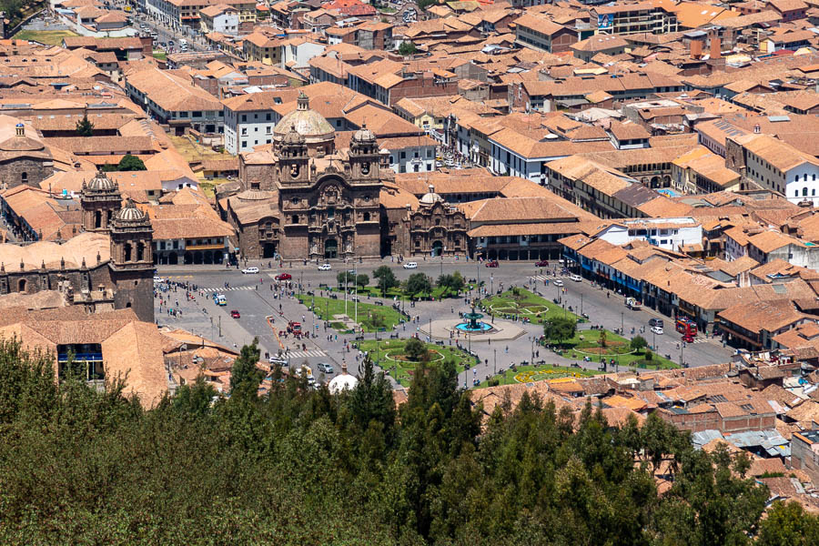 Saqsaywaman : vue de Cusco, plaza de Armas