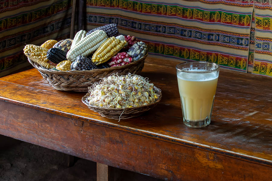 Urubamba : maïs et chicha