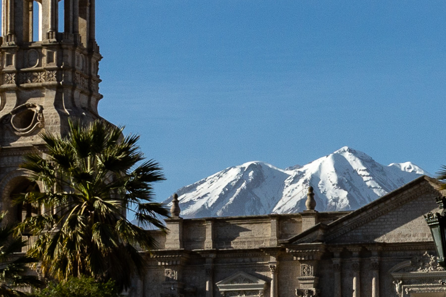 Cathédrale et Chachani
