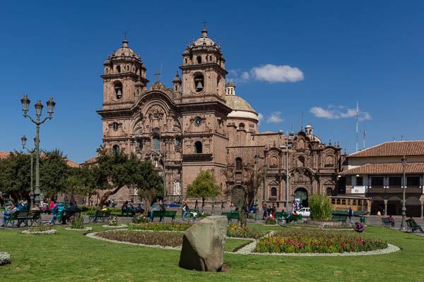 Plaza de Armas : église des jésuites