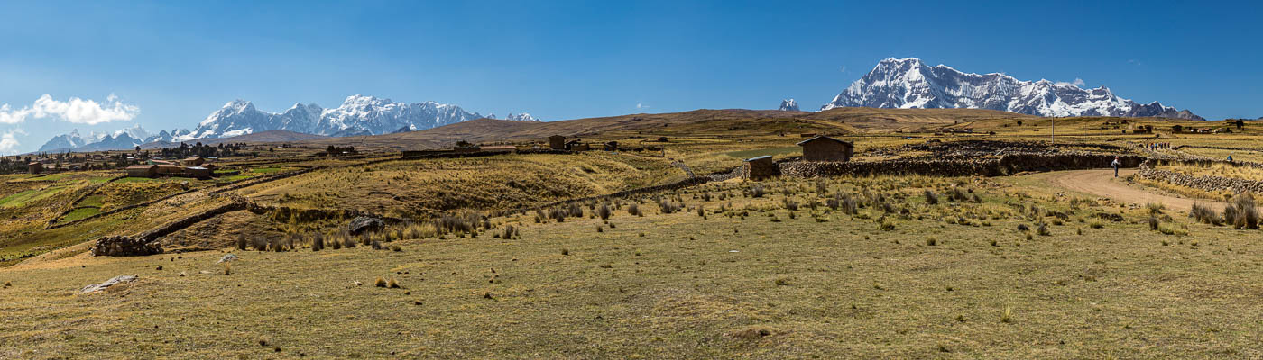 Altiplano, Qullpa Ananta, 6110 m, et Ausangate, 6384 m
