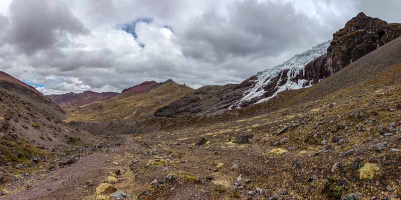 Glacier de l'Ausangate du sentier montant au col Palomita