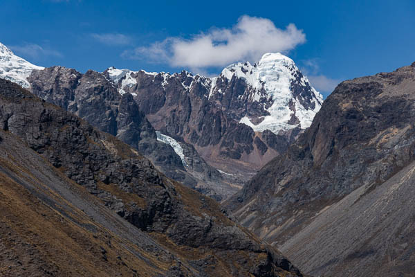 Hatun Uma, 6093 m