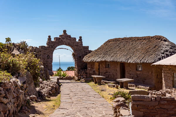 Taquile : porte
