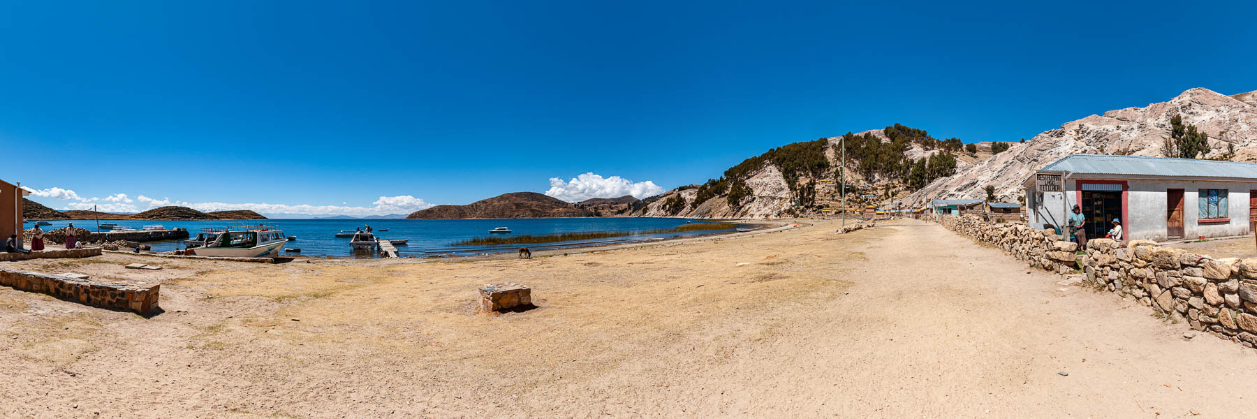 Lac Titicaca : île du Soleil, port de Challapampa