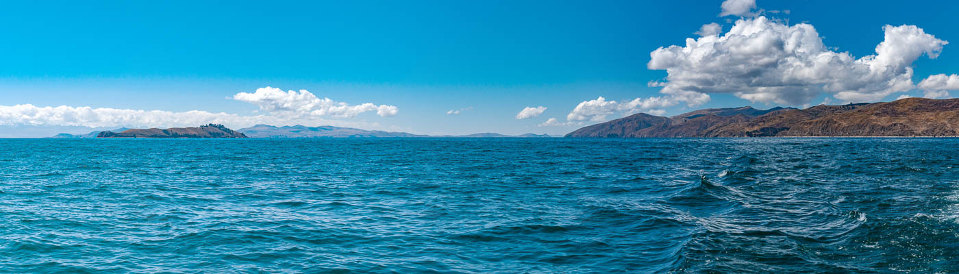 Lac Titicaca : île de la Lune et presqu'île de Copacabana