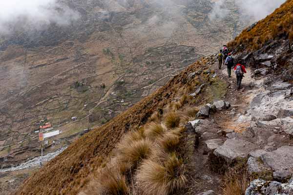 Sentier vers Chucura