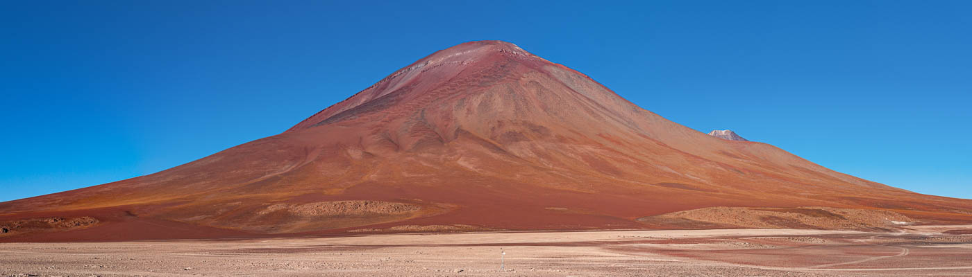 Cerro Juriques, 5704 m