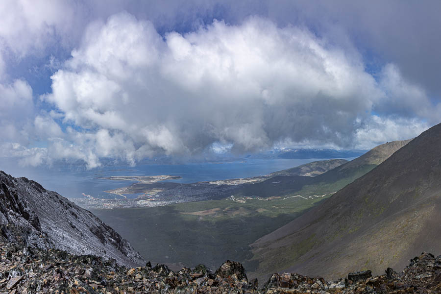 Ushuaia : cerro del Medio, 974 m