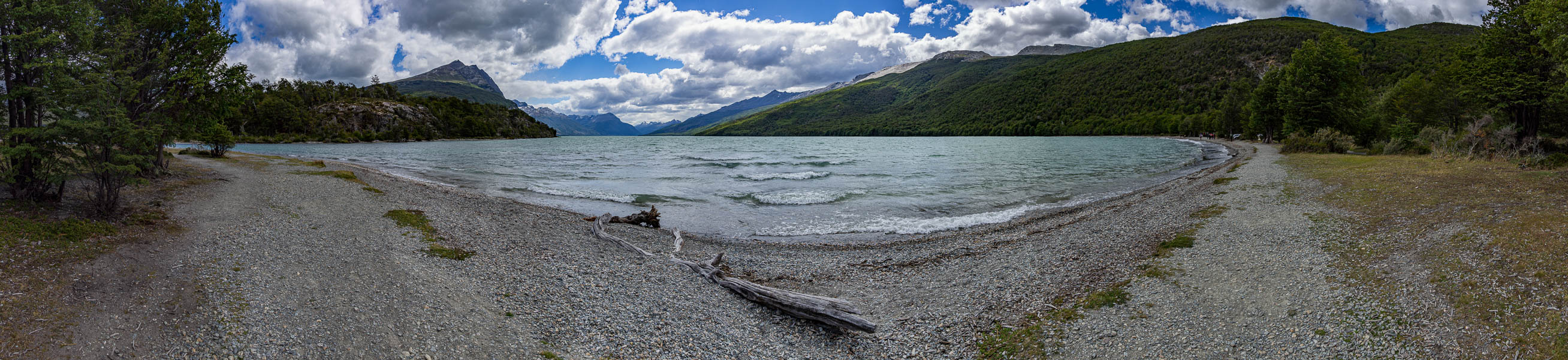 Ushuaia, parc national Tierra del Fuego : lac Roca