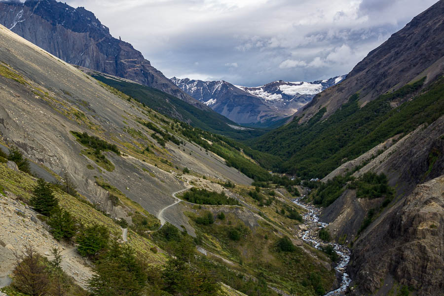 Vallée vers le refuge Chileno