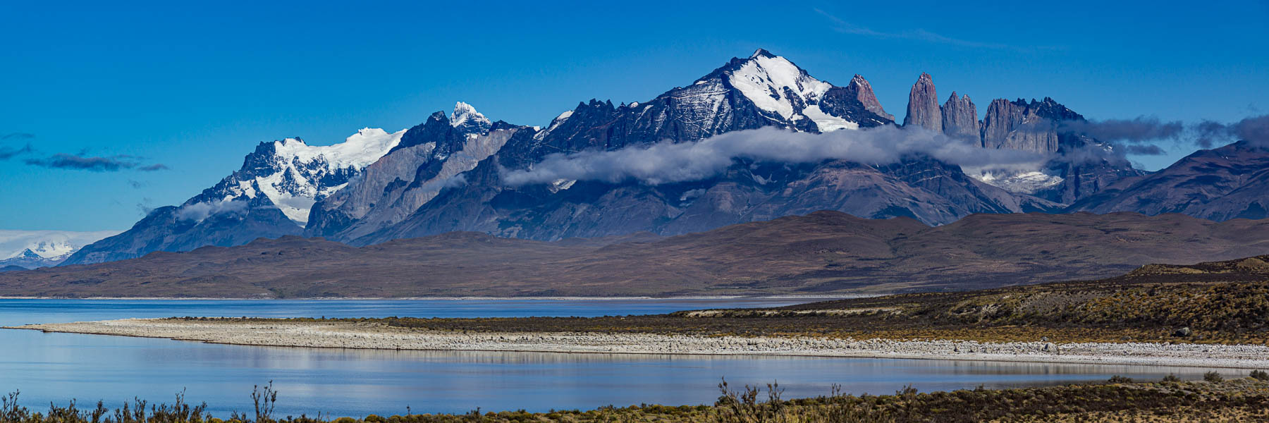 Lac Sarmiento et massif du Paine