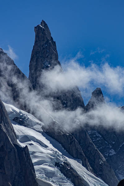 Aguja Bifida, 2394 m