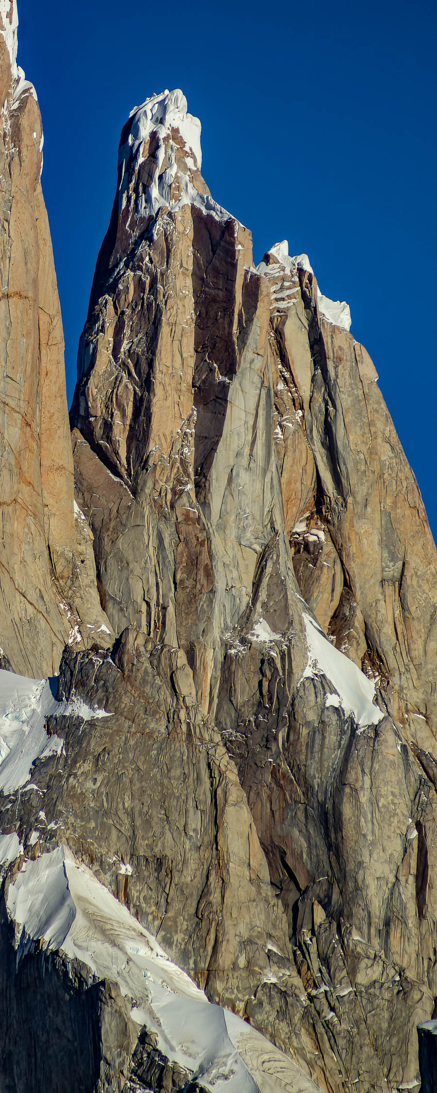 Cerro Egger, 2850 m