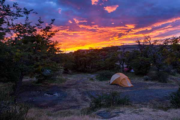 Lever de soleil sur le camping