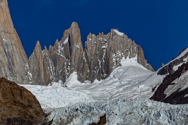 Aiguilles Mermoz, 2732 m, et Guillaumet, 2579 m