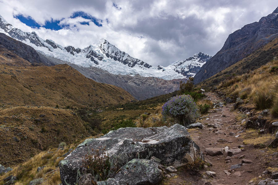 Alpamayo, 5947 m